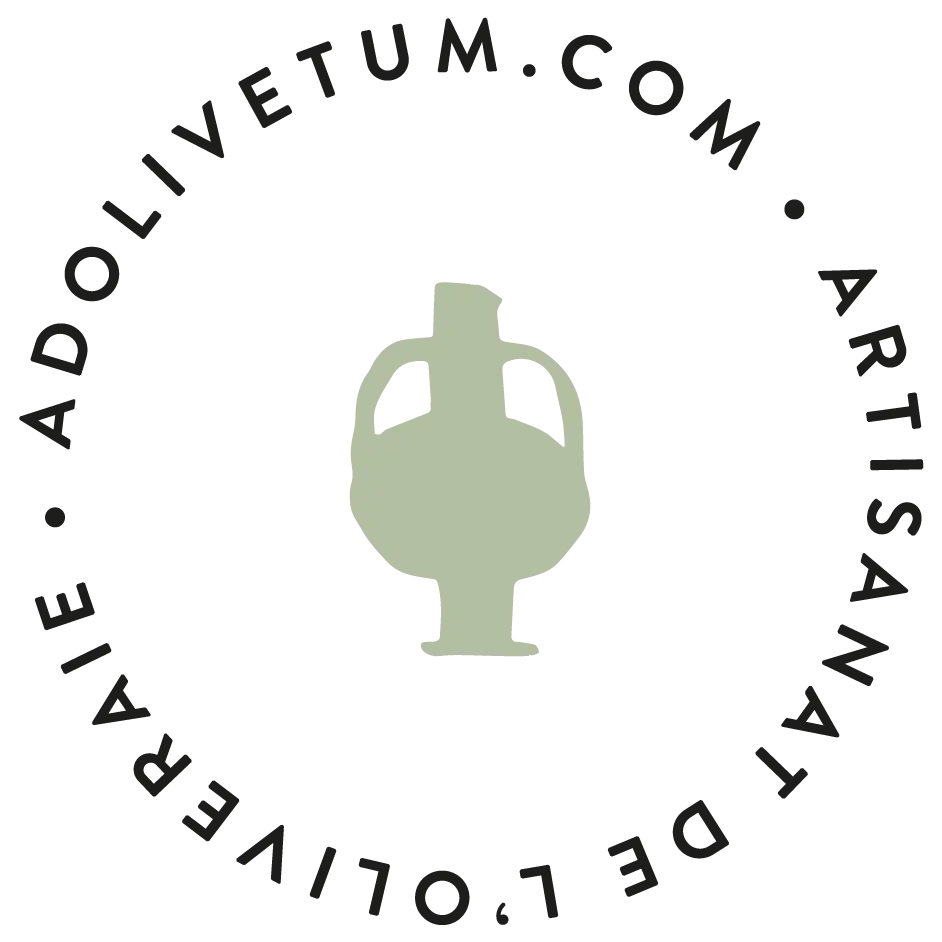 Ad olivetum badge fond blanc
